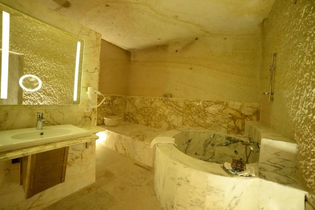 Ургуп: Crassus Cave Hotel