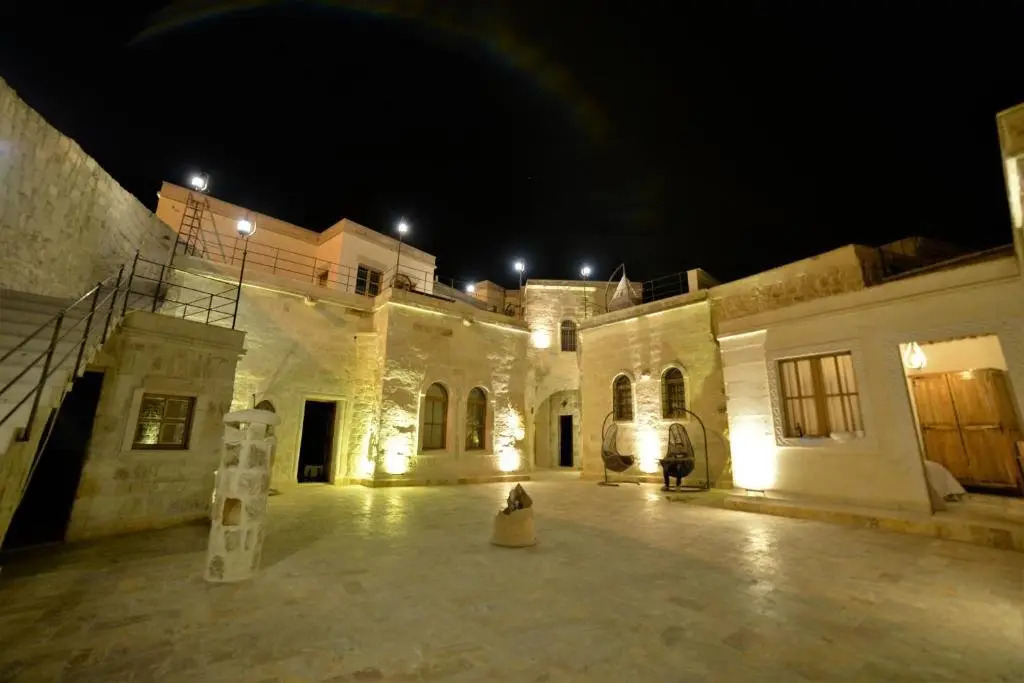 Crassus Cave Hotel — фото 1