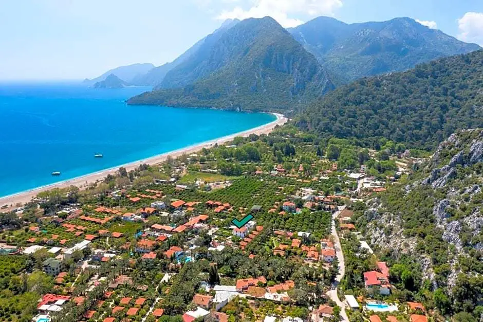 Чиралы: Ayris Hotel Çıralı