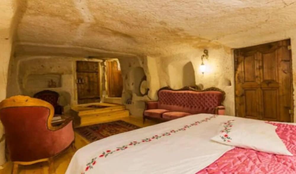 Ургуп: Patisca Cave House