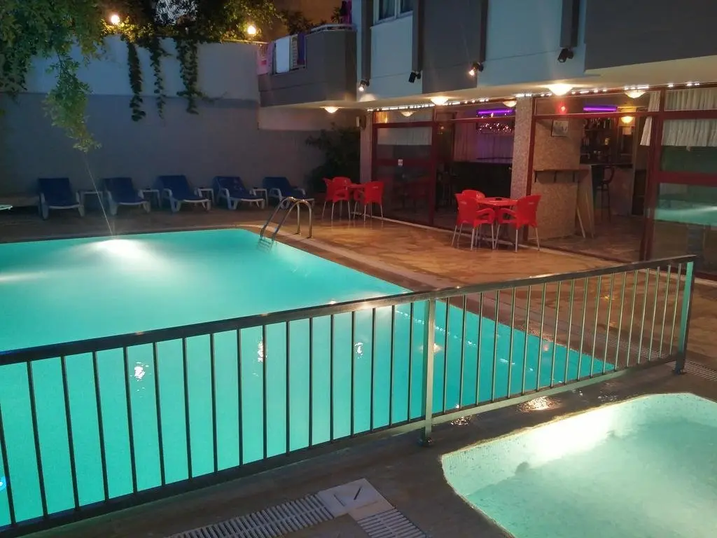 Аланья: Gold River Apart Otel