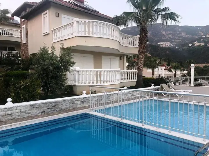 Аланья: Tepe Villa
