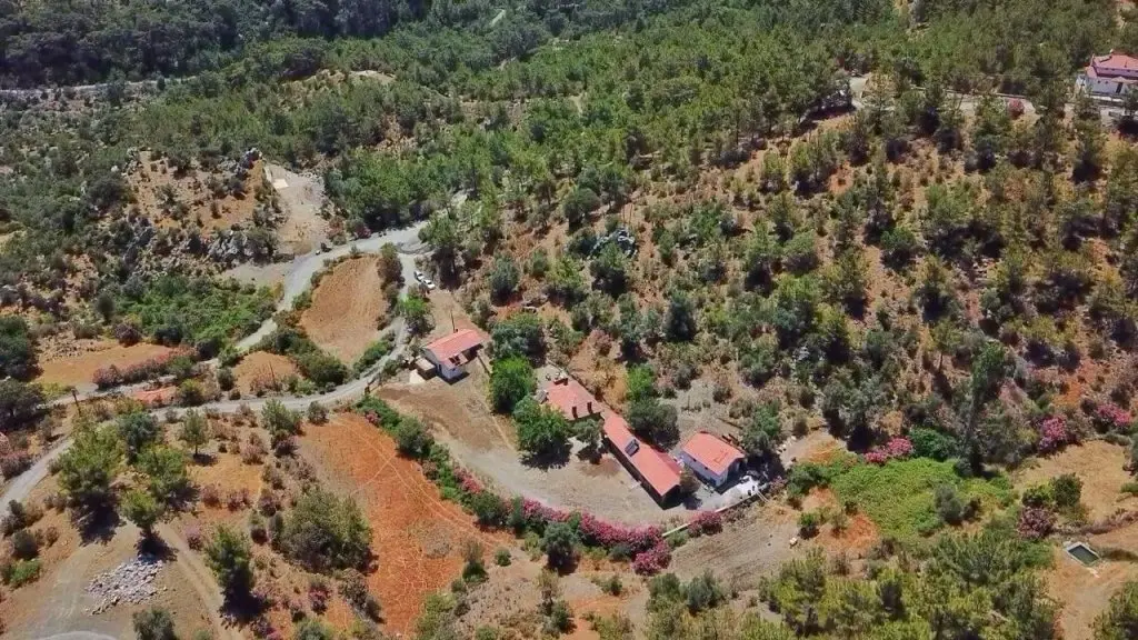 Гокбел: Iztuzu Homes