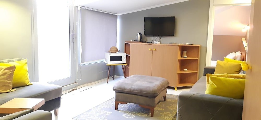 Стамбул: Galata Port Flat Company