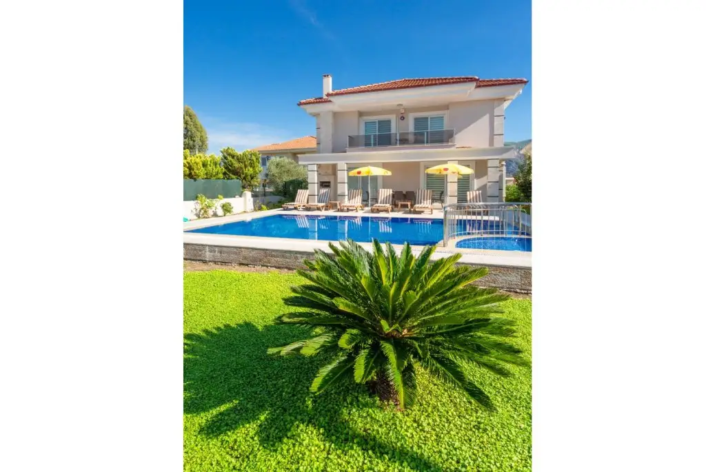 Дальян: Villa Ozcelik Large Private Pool A C Wifi Car Not Required Eco-friendly - 2833