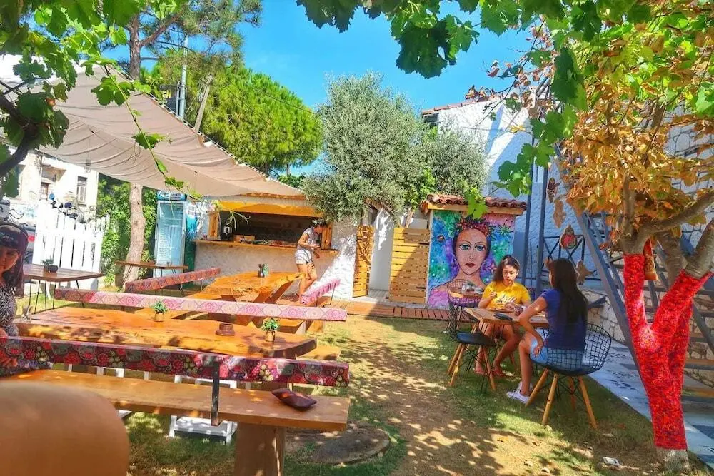 Чешме: Ihlamur Alacati Butik Otel