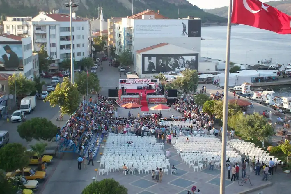 Эджеабат: Отель İlhami Gezici