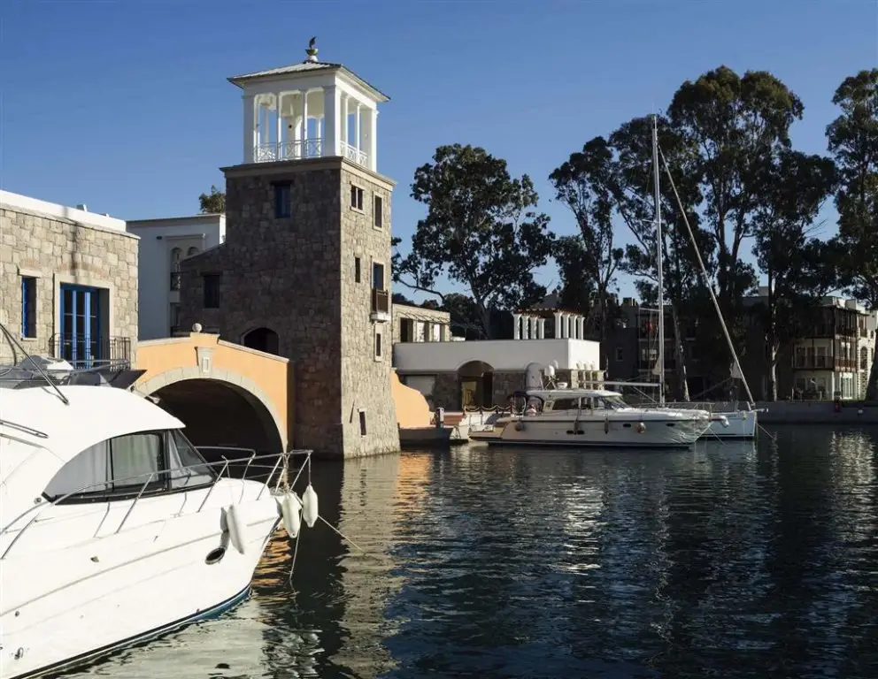 Акьярлар: Radisson Collection Hotel Bodrum