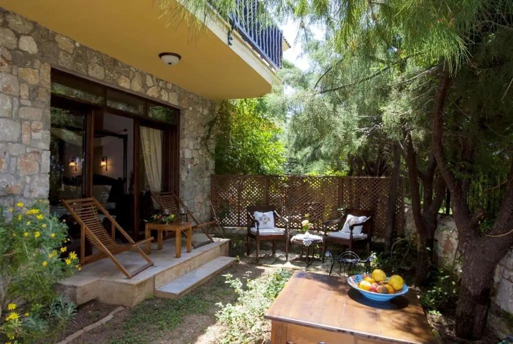 Фетхие: Villa with 6 bedrooms in Fethiye with wonderful sea view private pool enclosed garden 2 km from the beach