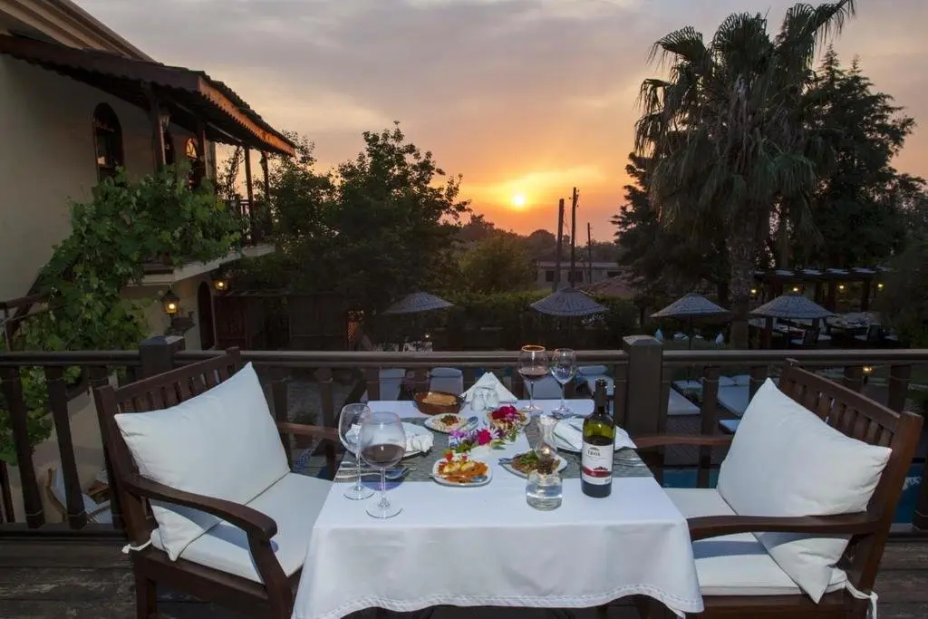 Фетхие: Villa with 6 bedrooms in Fethiye with wonderful sea view private pool enclosed garden 2 km from the beach
