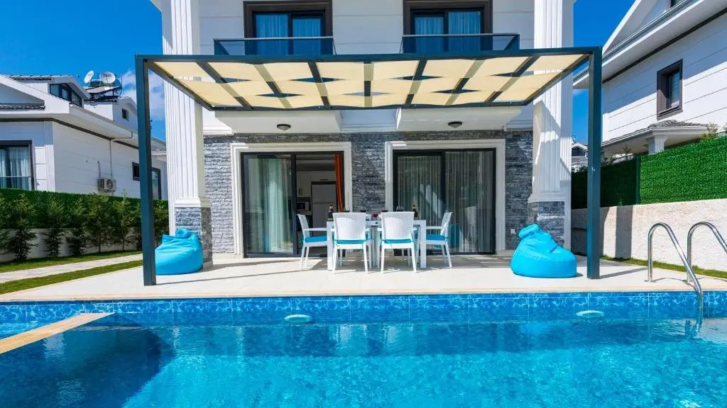 Фетхие: Hisar 1 - 4 Bedroom Holiday Villa in Hisarönü