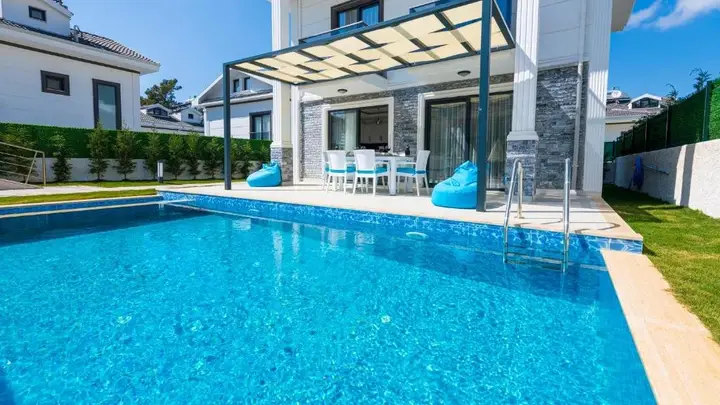 Фетхие: Hisar 2 - 4 Bedroom Holiday Villa in Hisarönü