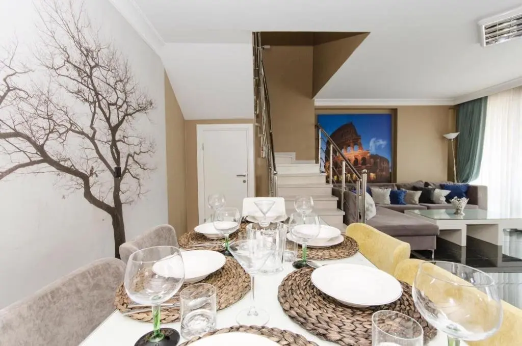 Стамбул: CTS Taksim Elysium Residence Duplex 90 (2+1)
