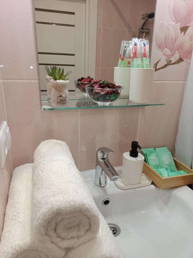 Pykhtino: ApartHotel на м. Рассказовка