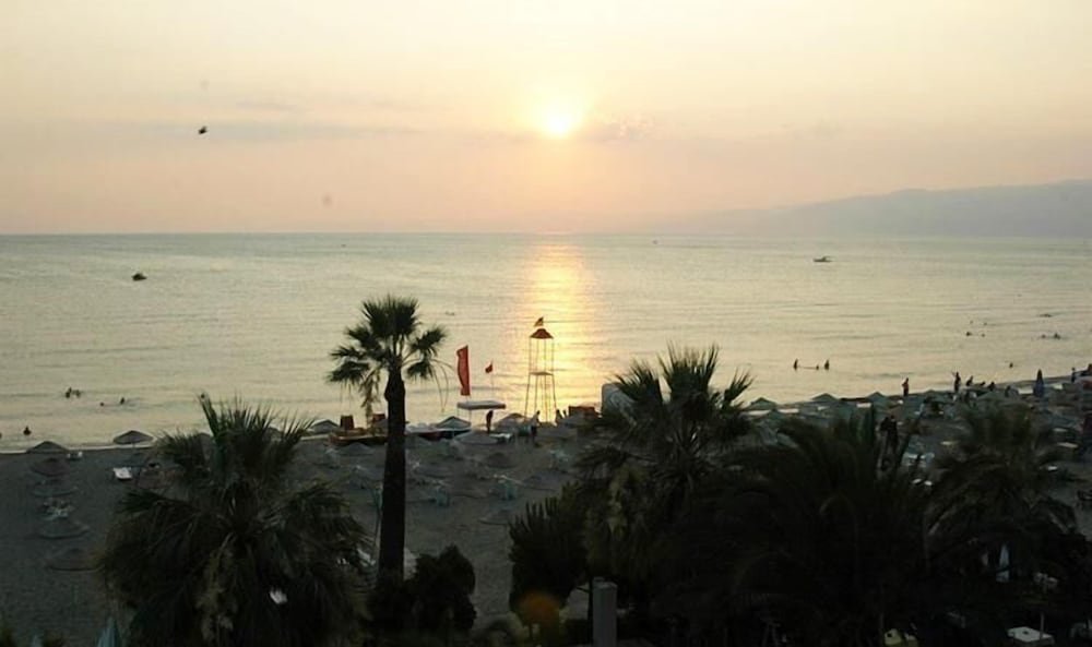 Эдремит: Otel Keskin