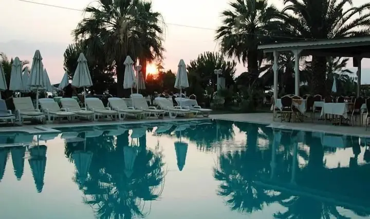 Эдремит: Otel Keskin
