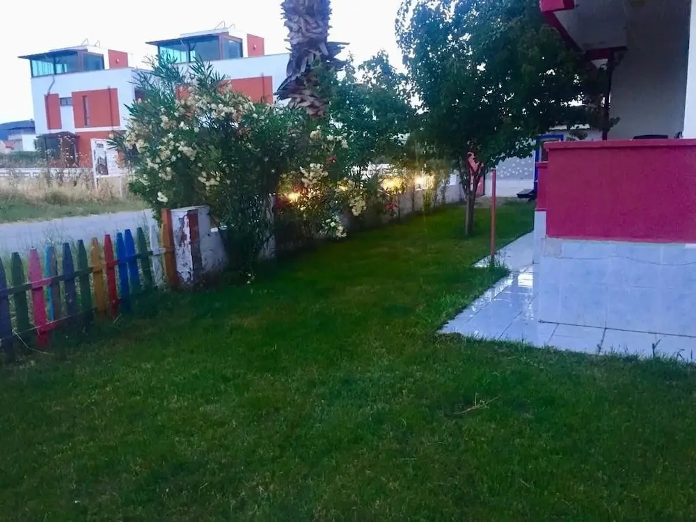 Бурхание: Bir Apart