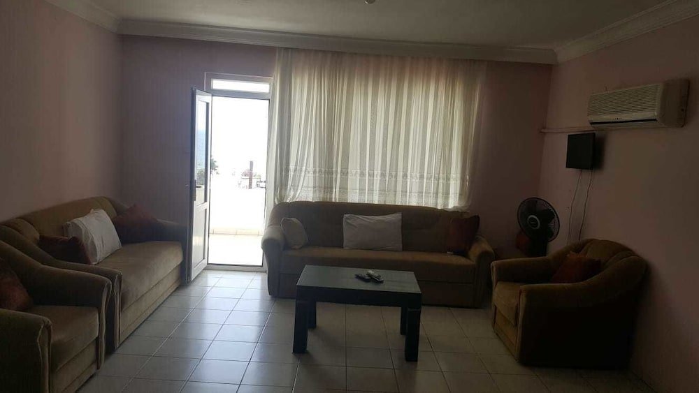 Силифке: Toker Apart Otel