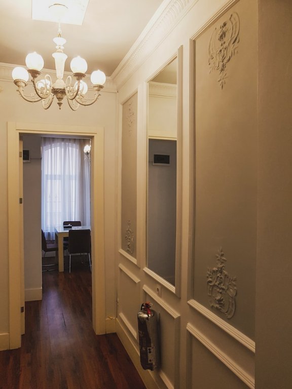 Стамбул: Original Fresco Wall Flat Near Galata Tower