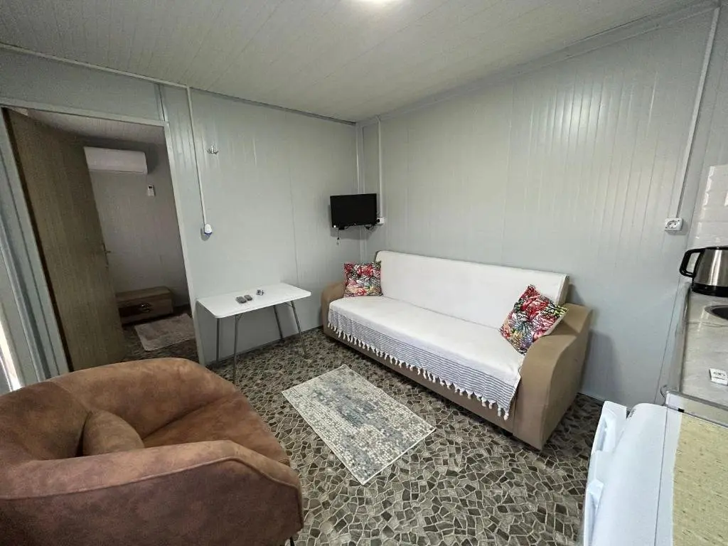 Карабурун: Rıdvan Apart Evleri
