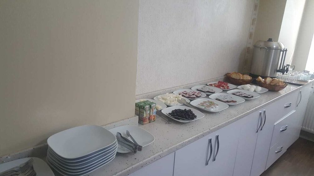 Эрзурум: Lux Otel