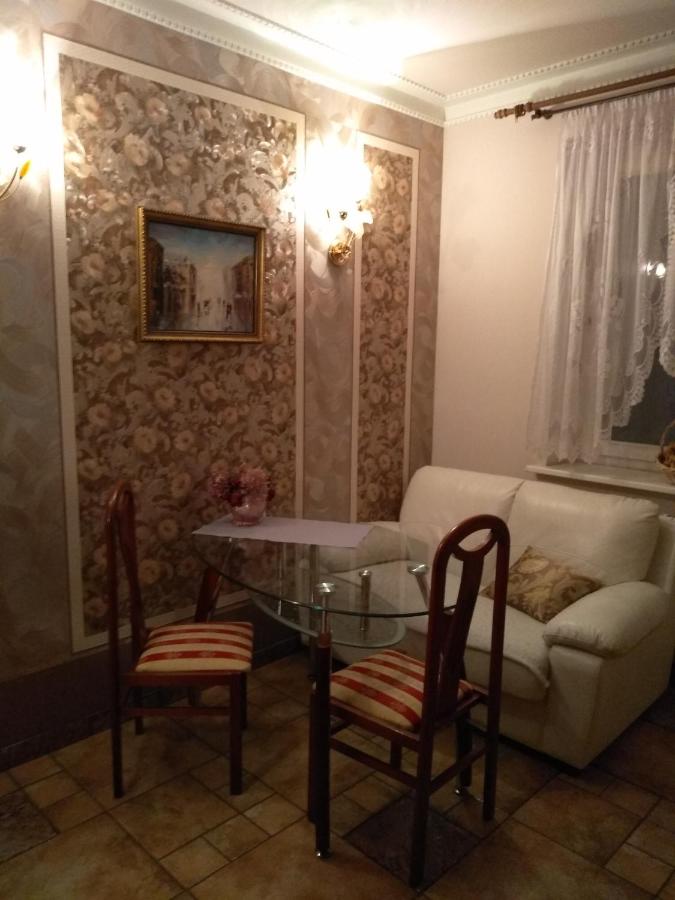 Красногорск: Апартаменты на Павшинском Бульваре