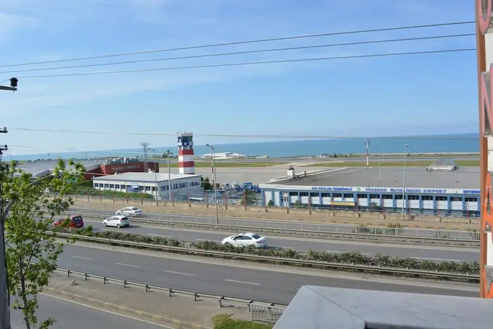 Трабзон: Günaydın Airport Apartment