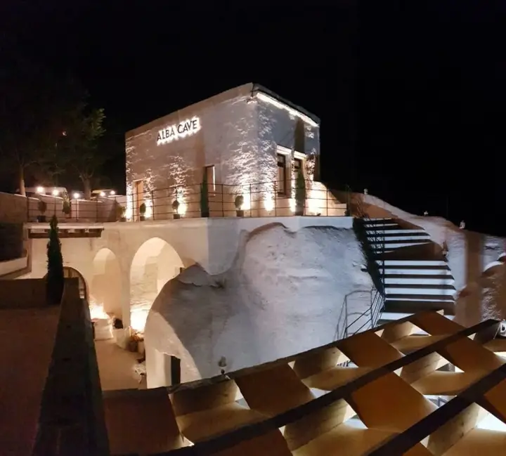 Ургуп: Cappadocia Alba Cave
