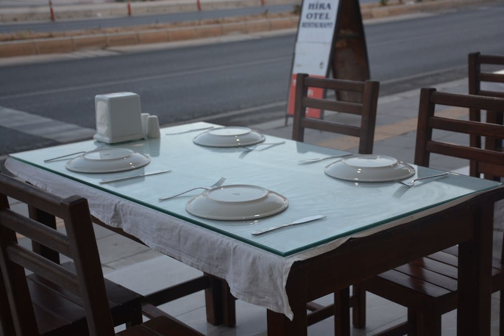 Силифке: Hira Hotel