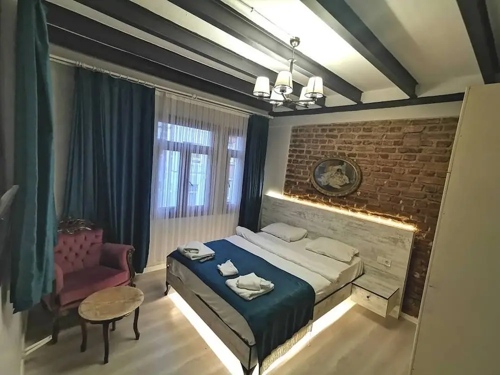 Стамбул: Neva River Hotel