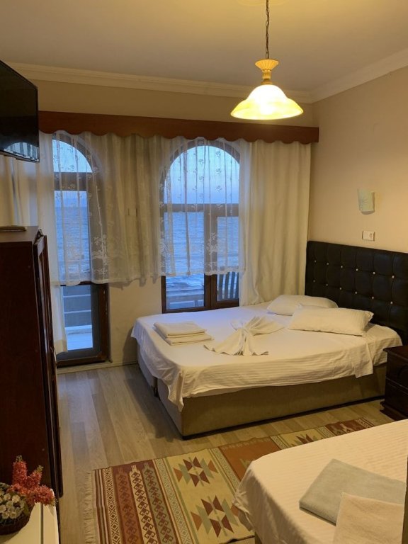 Дикили: Kybele Tayfa Otel