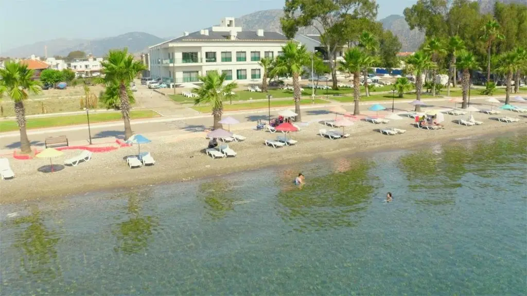 Орен: Dolunay Suit & Beach