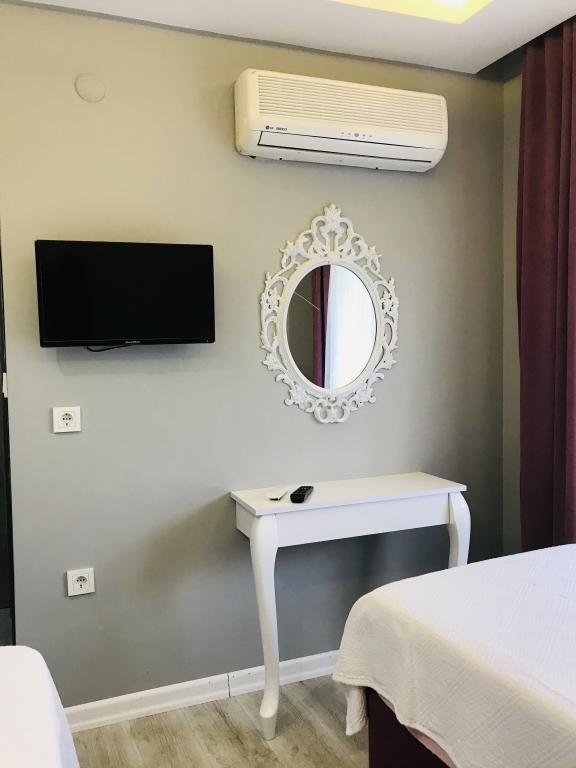 Чешме: Cesme Life Otel