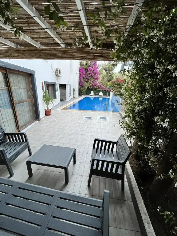 Чешме: Cesme Life Otel