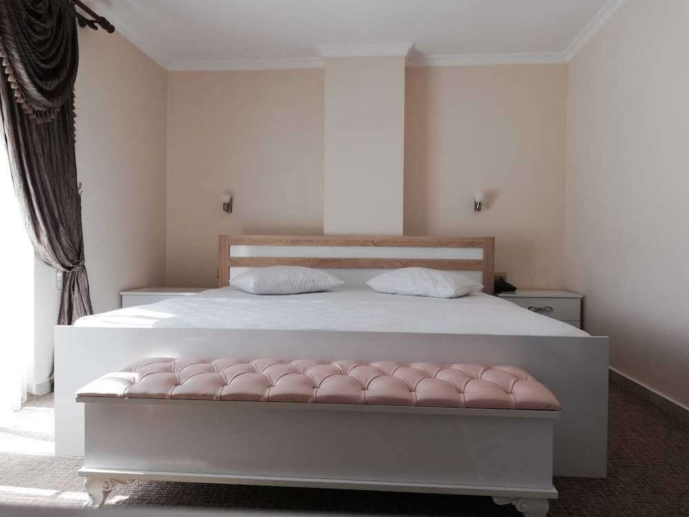 Измит: Otel Bostanci