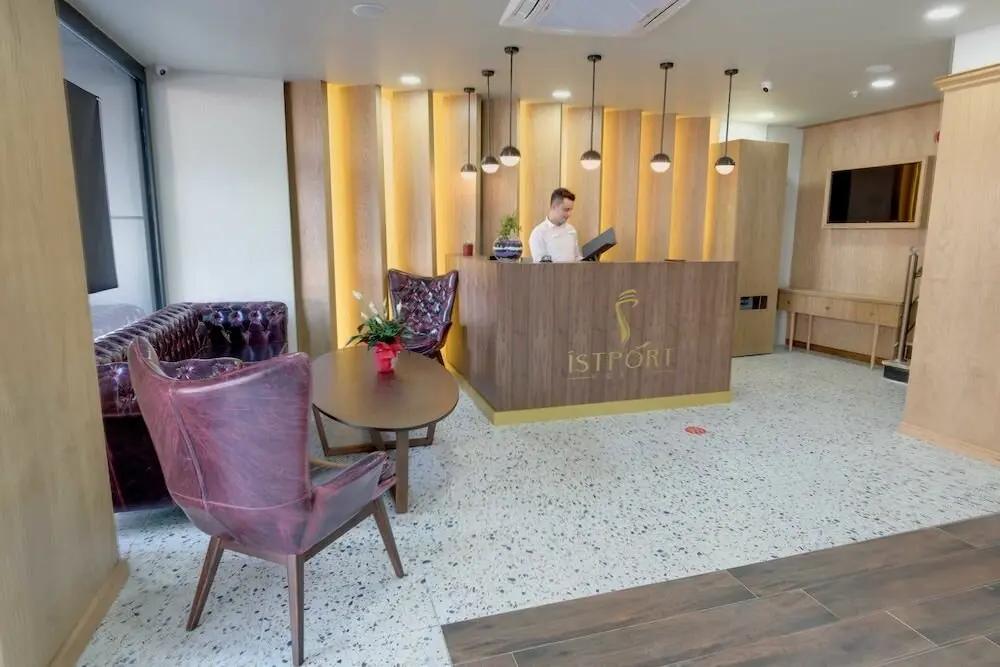 Арнавуткёй: Istport Hotel
