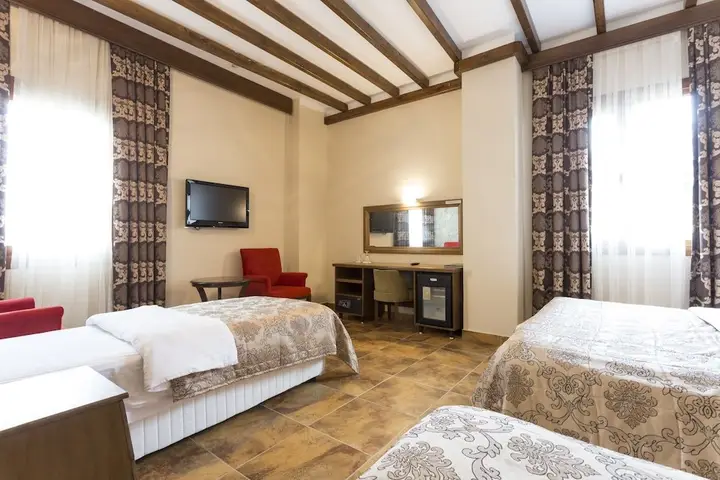 Зейтинликой: Egelia Imroz Otel