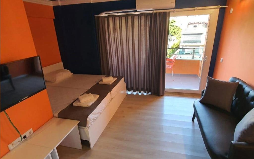 Кушадасы: Dolly Apartments
