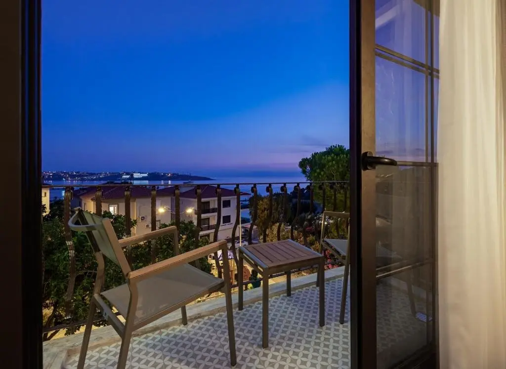 Чешме: Atrium Taş Otel