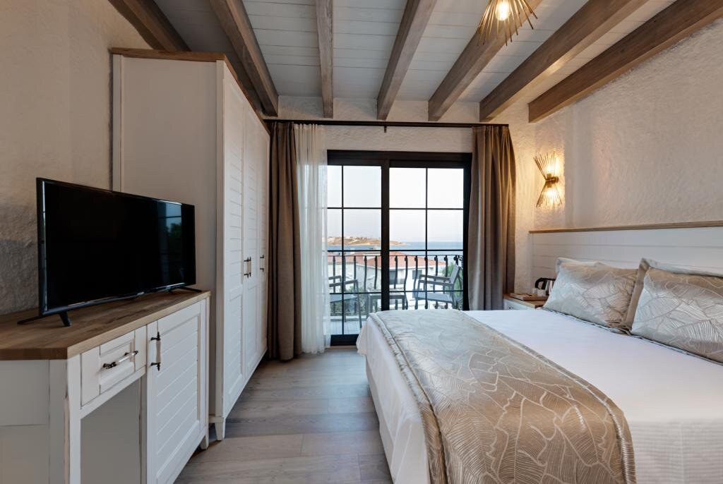Чешме: Atrium Taş Otel