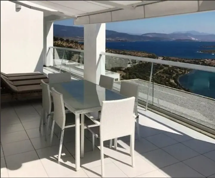 Kiyikislacik: 2 Bed Penthouse Apartment With Stunning Sea View