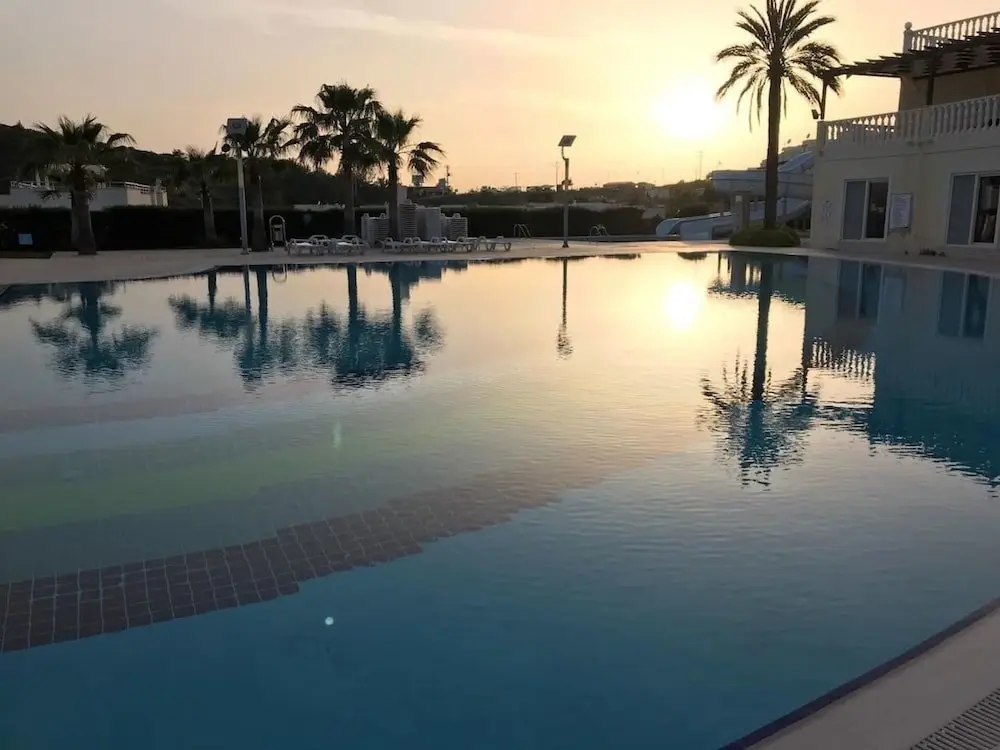 Милас: Stunning 4 Bedroom Private Villa - With Pool