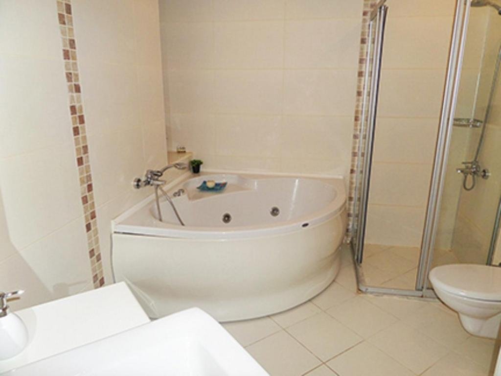 Манавгат: Spacious 2 Bed 2 Bath Home in one of Side's Most Popular Communities