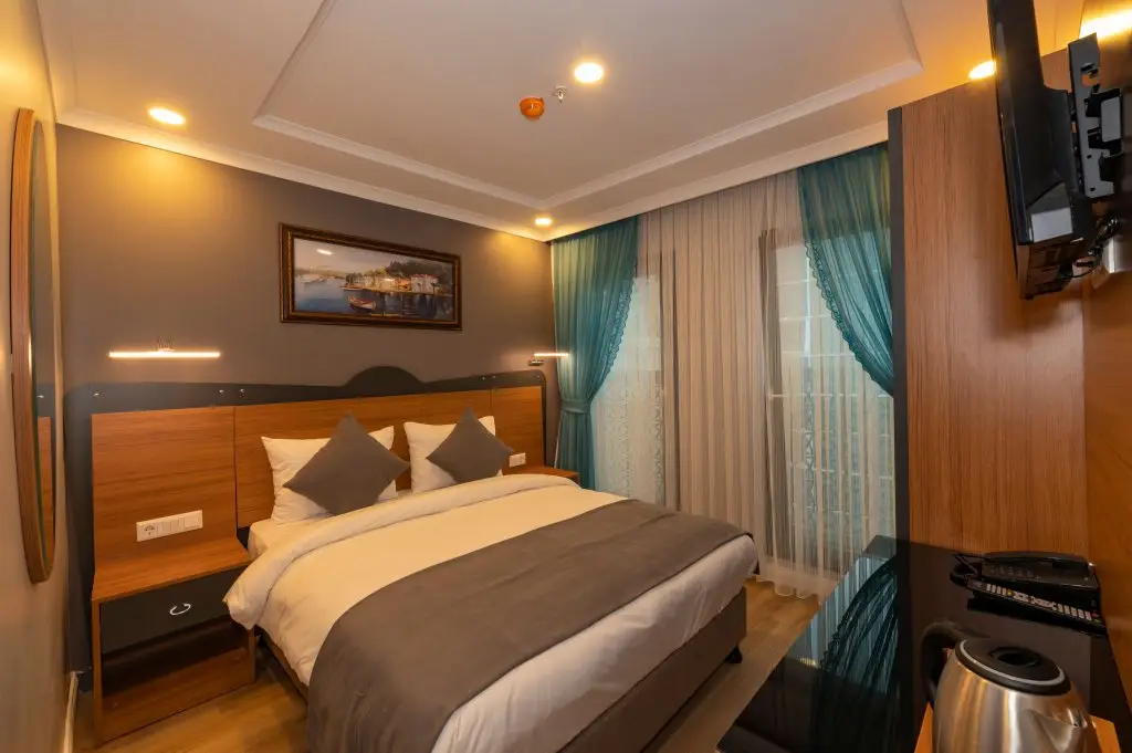 Стамбул: New Emin Hotel