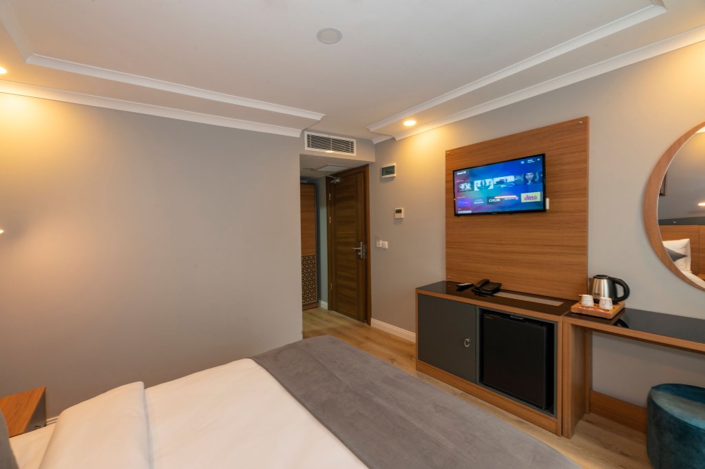 Стамбул: New Emin Hotel