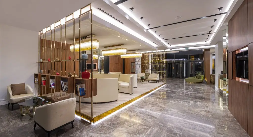 Стамбул: Mövenpick Living Istanbul West
