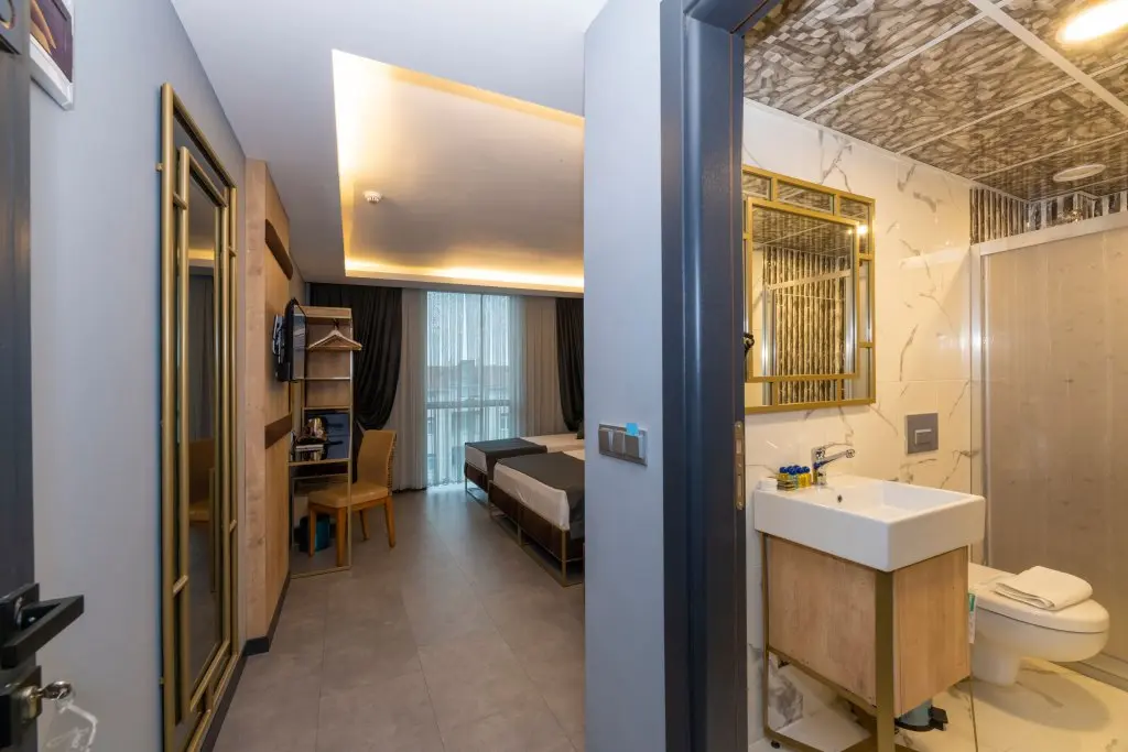 Арнавуткёй: Fly And Stay Airport Hotel