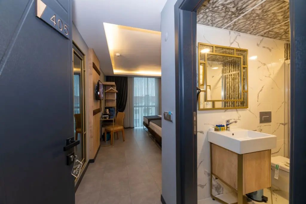 Арнавуткёй: Fly And Stay Airport Hotel