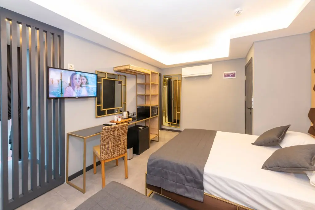 Арнавуткёй: Fly And Stay Airport Hotel