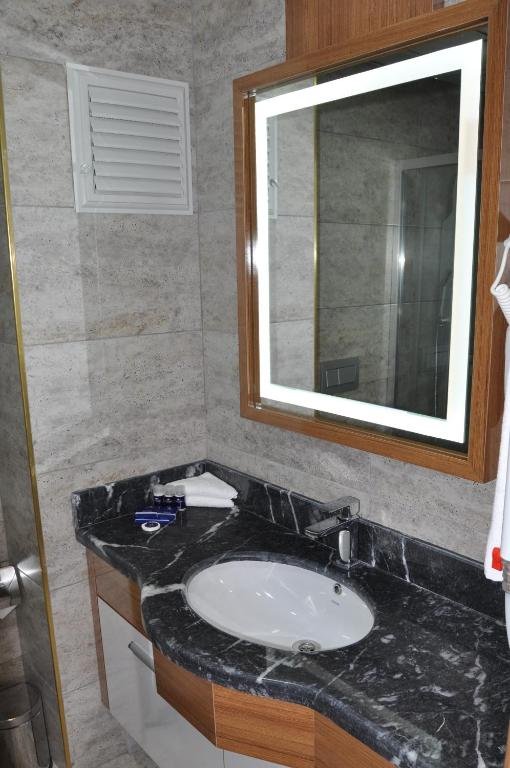 Кахраманмарас: Continent Hotel Kahramanmaras